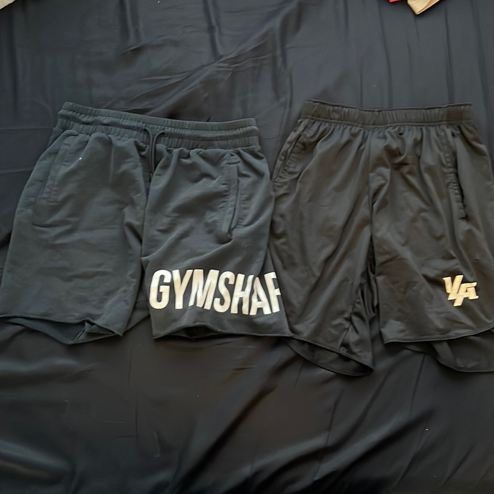 Gymshark and young La shorts like new size medium